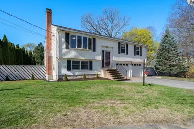 126 Hanscom Ave 1