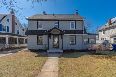 154 Kimberly Ave