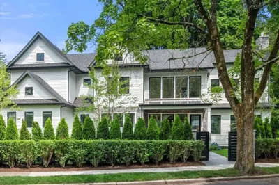197 Nehoiden Road 1