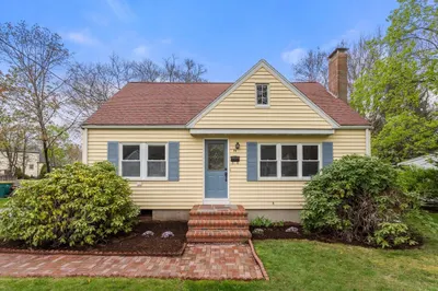 74 Sunnyside Rd