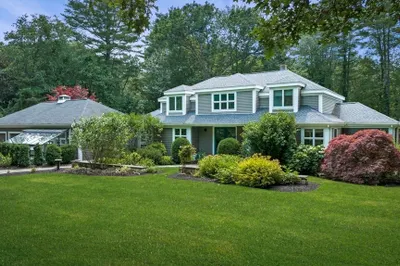 64 Autumn Lane 1