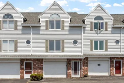 246 Aiken Avenue #7 1