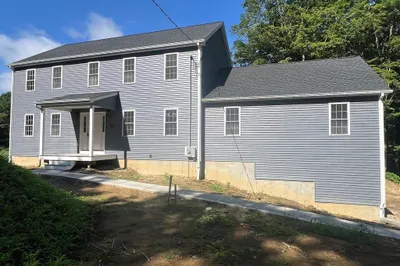 60 Walnut St 1