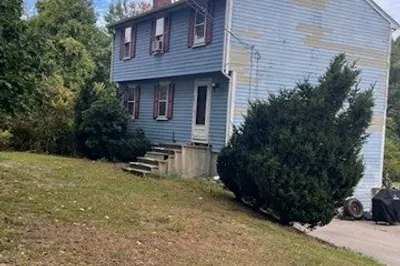 39 Planters Field Ln