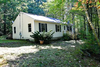 81 Corey Hill Rd