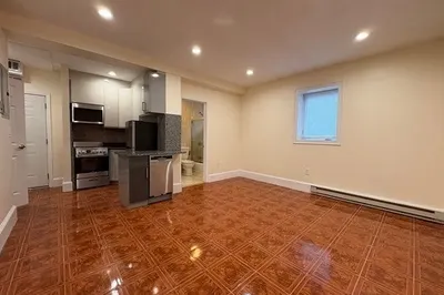 69 Babcock St #7