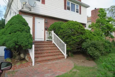 2 Bryon Rd #2 1