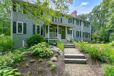 376 Green Street