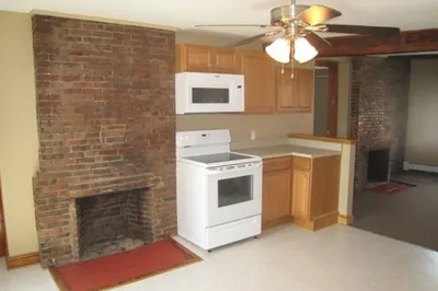 45 Main St #2