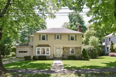 20 Garrison Rd 1