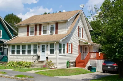 95 Eureka St 1