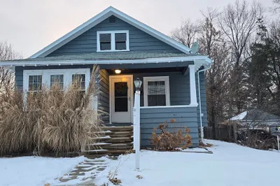35 Arbutus Road