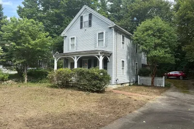 25 Maple St 1