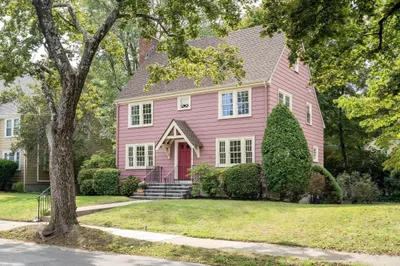 21 Allen Ave 1