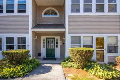 491 Mammoth Road #39 1