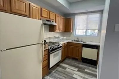 25 Brimblecom St #1 1