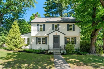 215 Dorset Road 1