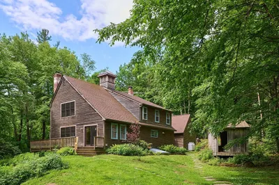 384 Bellus Road 1