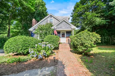 69 Appleton Road