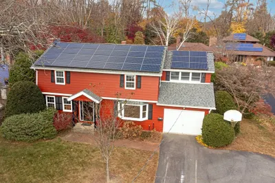 18 Pilgrim Drive 1