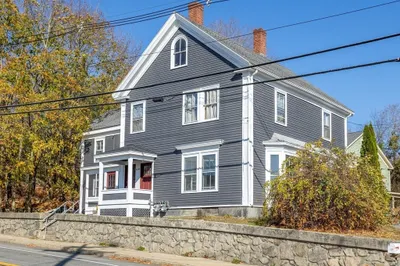 129 Main St #129