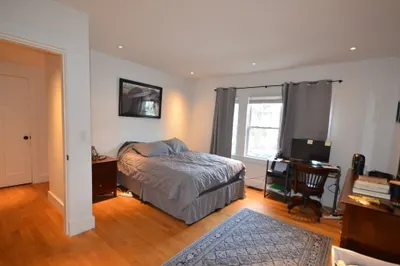 15 Elmira St #1