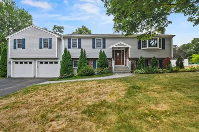 15 Sheridan Circle