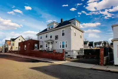 37-39 Adams Street #2 1