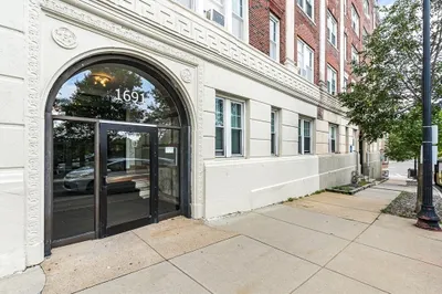 1691 Commonwealth Ave #20