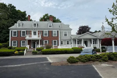 5 Porter Rd #202