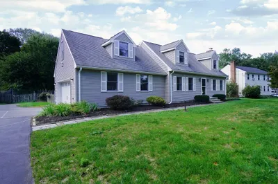 167 Slater St 1