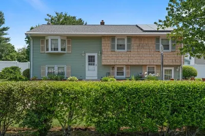 50 Bellflower Rd 1