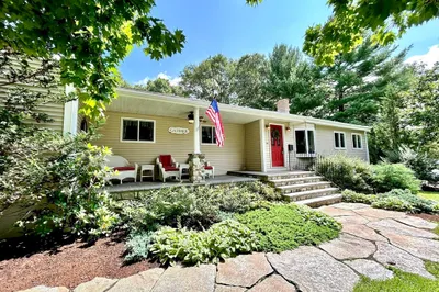 20 Wilshire Dr 1