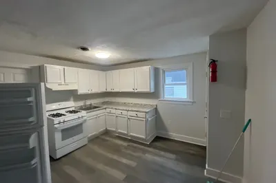 37 Winter St #2R