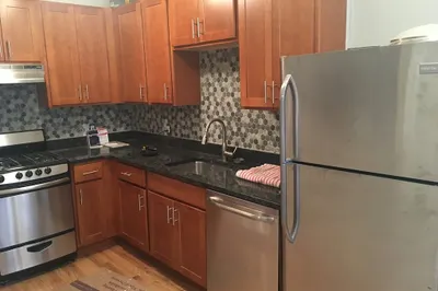 8 Chiswick Rd #4