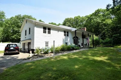 479 Westfield St 1