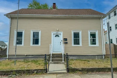 219 Meadow St 1