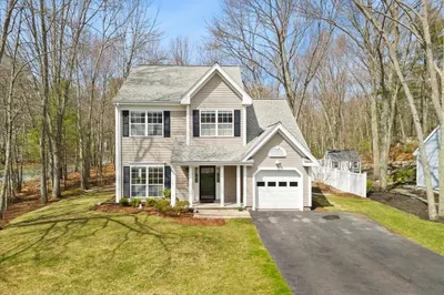 1 Grover Ln 1