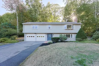 327 Singletary Ln