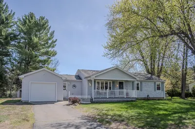 8 Applewood Ln 1