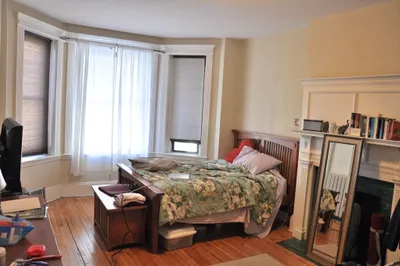 30 Glenville Ave #1 1