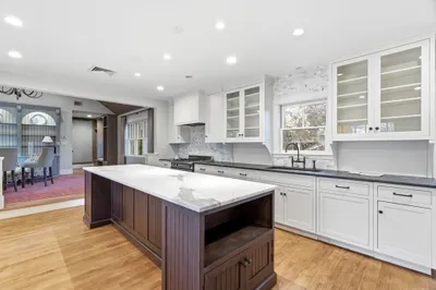 9 Maple Rd 1
