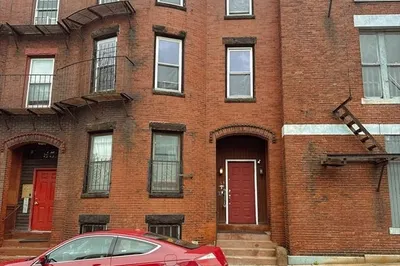 53 Dudley St