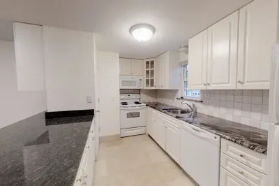 27-2 Arlington Rd #5