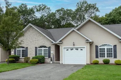 138 Canterbury Way #138