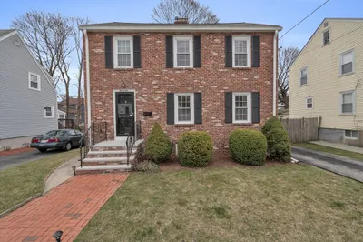 36 Fairview Rd 1