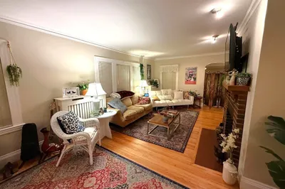 68 Westchester Rd #2 1