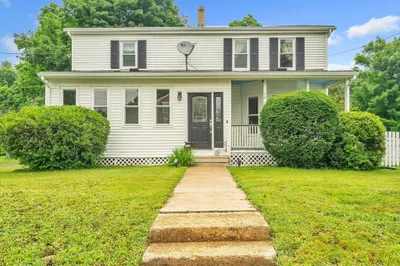 78 N Main St 1