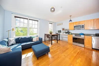 432 Norfolk Street #4G