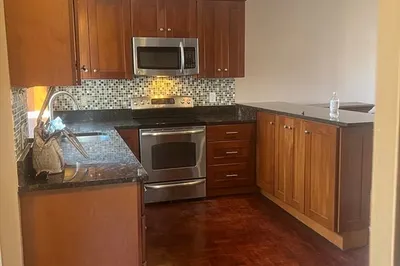 19 Salutation St #52